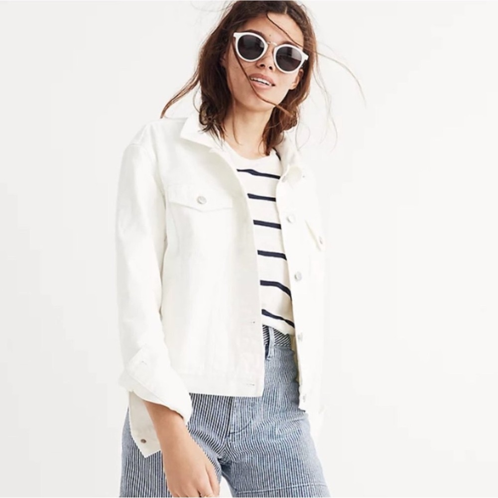 Madewell The Boxy Crop Jean Jacket in Tile White